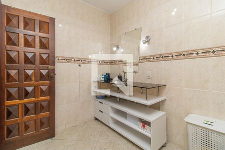 Casa à venda com 360m², 5 quartos e 6 vagasCasa 1 - Banheiro da Suíte