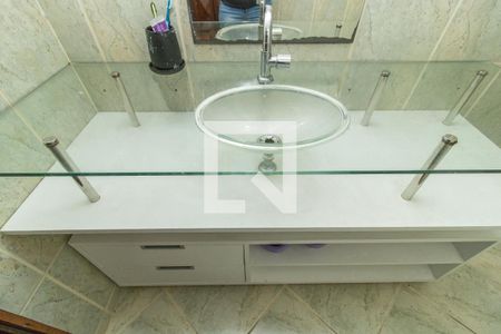 Casa à venda com 360m², 5 quartos e 6 vagasCasa 1- Detalhe do Banheiro Social