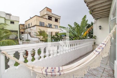 Casa à venda com 360m², 5 quartos e 6 vagasCasa 2 - Varanda