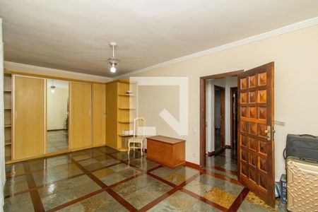 Casa à venda com 360m², 5 quartos e 6 vagasCasa 1 - Quarto 3