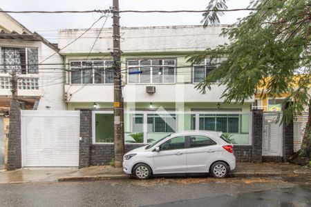 Casa à venda com 360m², 5 quartos e 6 vagasFachada