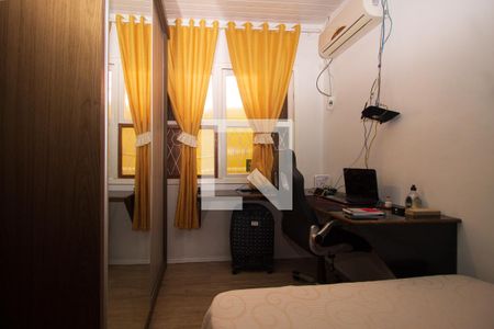 Casa à venda com 3 quartos, 150m² em Partenon, Porto Alegre