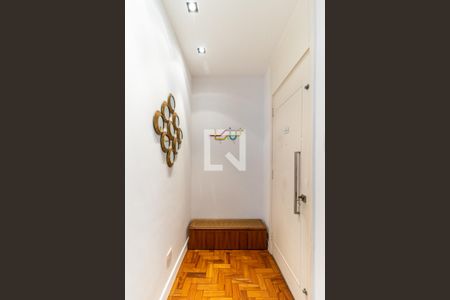 Sala - Entrada de apartamento para alugar com 3 quartos, 140m² em Higienópolis, São Paulo