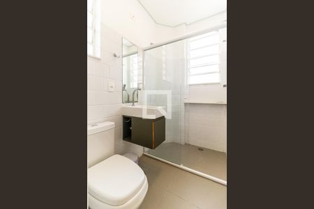 Apartamento para alugar com 140m², 3 quartos e 1 vaga Apartamento para alugar com 140m², 3 quartos e 1 vagaBanheiro de Serviço