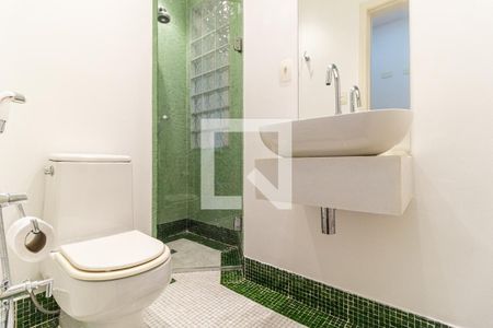 Apartamento para alugar com 140m², 3 quartos e 1 vaga Apartamento para alugar com 140m², 3 quartos e 1 vagaBanheiro Social