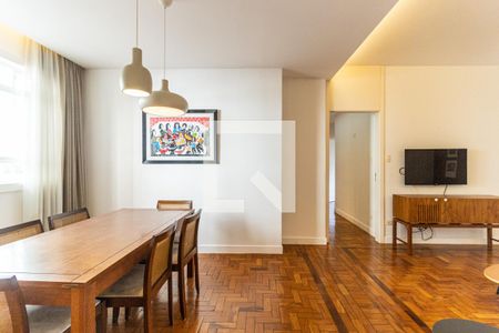 Apartamento para alugar com 140m², 3 quartos e 1 vaga Apartamento para alugar com 140m², 3 quartos e 1 vagaSala de Jantar