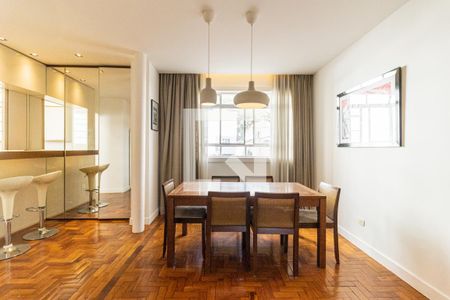 Apartamento para alugar com 140m², 3 quartos e 1 vaga Apartamento para alugar com 140m², 3 quartos e 1 vagaSala de Jantar