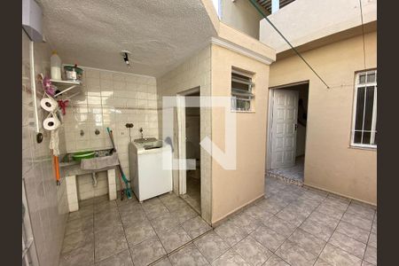 Casa para alugar com 125m², 3 quartos e 2 vagas Casa para alugar com 125m², 3 quartos e 2 vagasQuintal