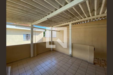 Casa para alugar com 125m², 3 quartos e 2 vagas Casa para alugar com 125m², 3 quartos e 2 vagasVaranda