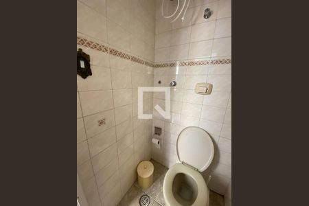 Casa para alugar com 125m², 3 quartos e 2 vagas Casa para alugar com 125m², 3 quartos e 2 vagasBanheiro de Serviço