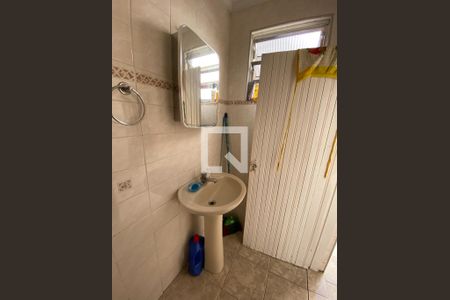 Casa para alugar com 125m², 3 quartos e 2 vagas Casa para alugar com 125m², 3 quartos e 2 vagasBanheiro de Serviço