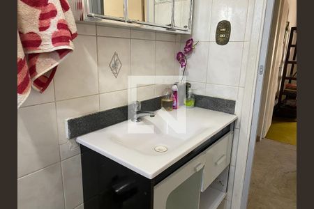 Casa para alugar com 125m², 3 quartos e 2 vagas Casa para alugar com 125m², 3 quartos e 2 vagasDetalhe Banheiro