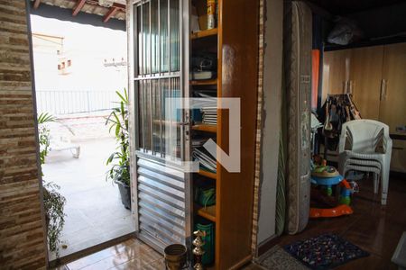 Casa à venda com 144m², 4 quartos e 1 vagaÁrea de Serviço