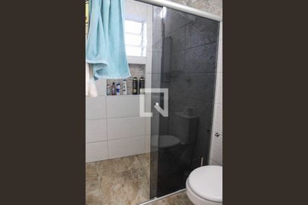 Casa à venda com 144m², 4 quartos e 1 vagaBanheiro