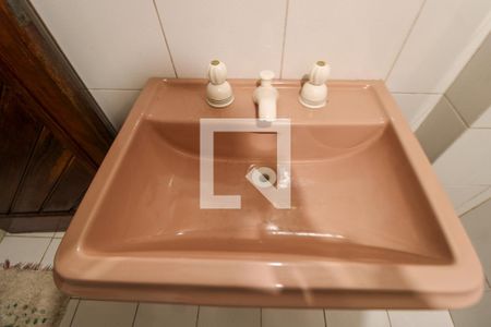 Casa à venda com 270m², 3 quartos e 6 vagasBanheiro