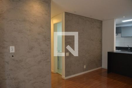 Sala de apartamento para alugar com 3 quartos, 64m² em Utinga, Santo André