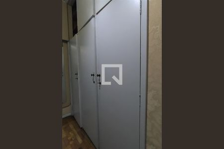 Apartamento à venda com 170m², 4 quartos e 2 vagasSuíte 1