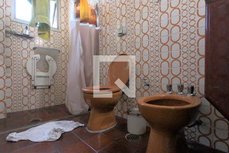 Apartamento à venda com 170m², 4 quartos e 2 vagasBanheiro da Suíte 1