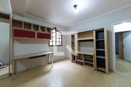 Casa à venda com 108m², 2 quartos e 2 vagasQuarto 2