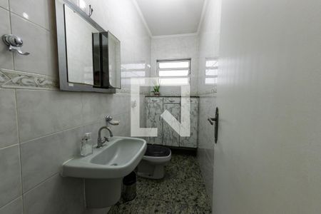 Lavabo de casa à venda com 2 quartos, 108m² em Parque dos Bancarios, São Paulo