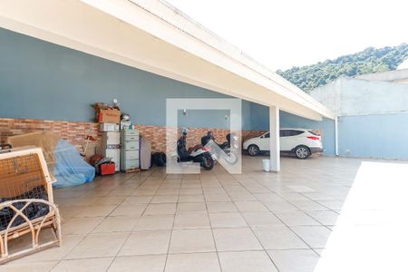 Casa de condomínio à venda com 600m², 6 quartos e 5 vagas Casa de condomínio à venda com 600m², 6 quartos e 5 vagasGaragem