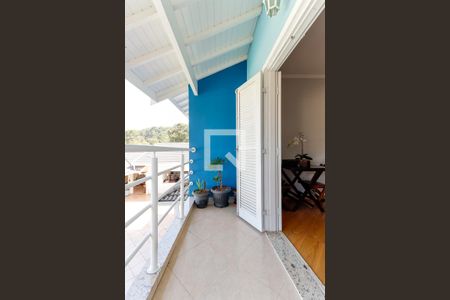 Casa de condomínio à venda com 600m², 6 quartos e 5 vagas Casa de condomínio à venda com 600m², 6 quartos e 5 vagasSacada Suíte 1