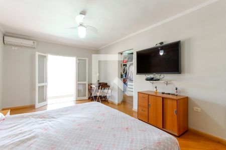 Casa de condomínio à venda com 600m², 6 quartos e 5 vagas Casa de condomínio à venda com 600m², 6 quartos e 5 vagasSuíte 1