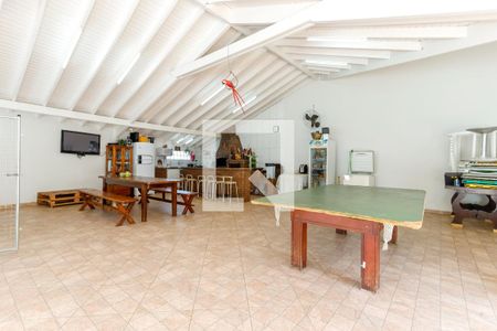 Casa de condomínio à venda com 600m², 6 quartos e 5 vagas Casa de condomínio à venda com 600m², 6 quartos e 5 vagasChurrasqueira