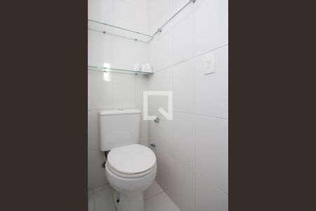 Apartamento para alugar com 60m², 1 quarto e 1 vaga Apartamento para alugar com 60m², 1 quarto e 1 vagaBanheiro da Suíte