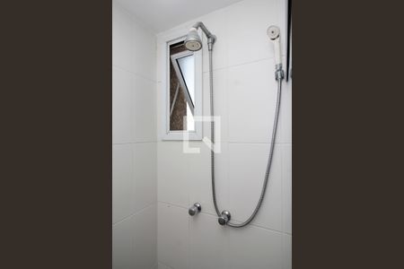 Banheiro do Corredor de apartamento para alugar com 1 quarto, 60m² em Água Branca, São Paulo