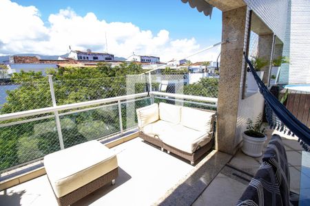 Apartamento à venda com 158m², 3 quartos e 2 vagasCobertura