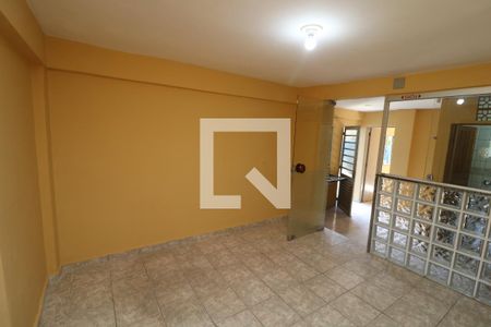 Sala de casa para alugar com 2 quartos, 50m² em Vila Industrial, São Paulo