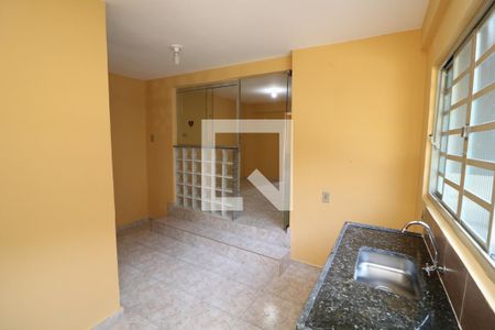 Casa para alugar com 50m², 2 quartos e sem vagaCozinha