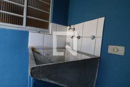 Casa para alugar com 50m², 2 quartos e sem vagaÁrea de Serviço