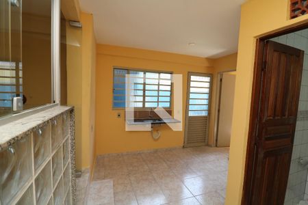 Casa para alugar com 50m², 2 quartos e sem vagaCozinha