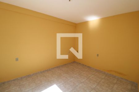 Quarto 2 de casa para alugar com 2 quartos, 50m² em Vila Industrial, São Paulo