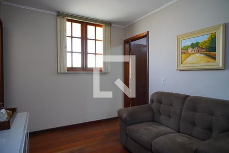 Sala 2 de casa à venda com 4 quartos, 234m² em Petrópolis, Porto Alegre