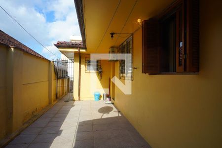 Quarto 1 - Vista de casa à venda com 4 quartos, 234m² em Petrópolis, Porto Alegre