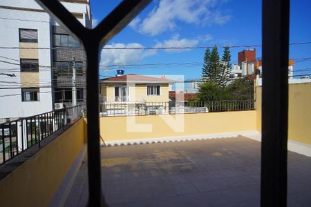 Sala - Vista de casa à venda com 4 quartos, 234m² em Petrópolis, Porto Alegre