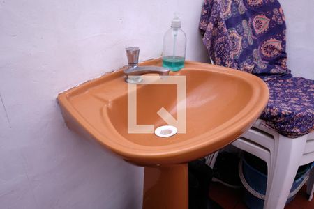 Casa à venda com 178m², 4 quartos e 4 vagas Casa à venda com 178m², 4 quartos e 4 vagasBanheiro de Serviço