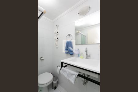 Apartamento à venda com 66m², 3 quartos e sem vaga Apartamento à venda com 66m², 3 quartos e sem vagaBanheiro