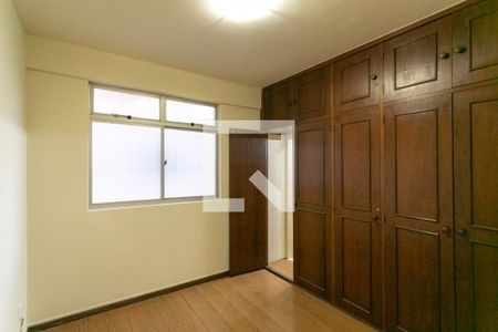 Apartamento à venda com 121m², 3 quartos e 1 vagaQuarto 3 - Suíte