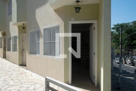 Casa de condomínio para alugar com 105m², 3 quartos e 2 vagasFachada