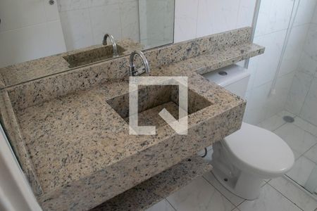 Casa de condomínio para alugar com 105m², 3 quartos e 2 vagasBanheiro