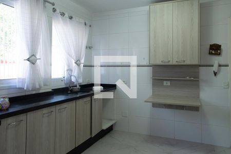 Casa de condomínio para alugar com 105m², 3 quartos e 2 vagasCozinha