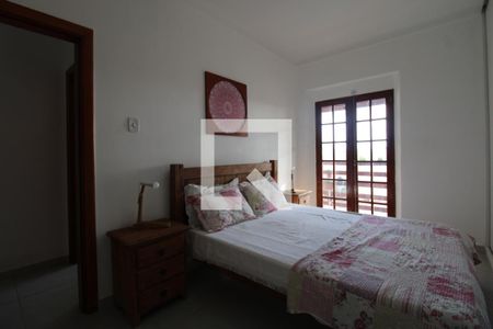 Casa à venda com 240m², 4 quartos e 2 vagasQuarto 1 (suíte)