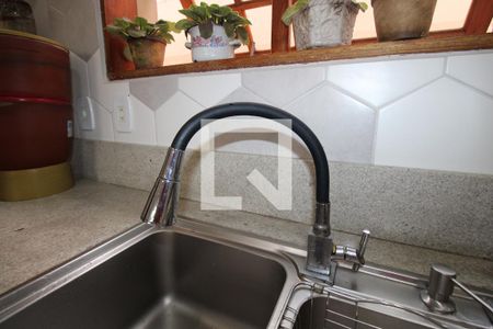 Casa à venda com 240m², 4 quartos e 2 vagasCozinha