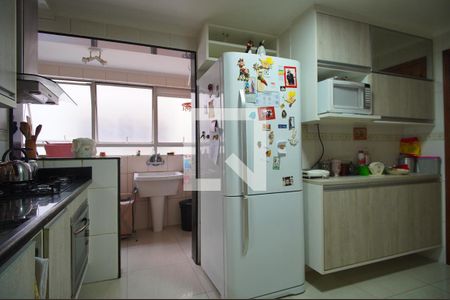 Apartamento à venda com 270m², 3 quartos e 2 vagasCozinha