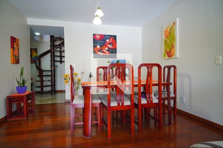 Sala de apartamento à venda com 3 quartos, 270m² em Auxiliadora, Porto Alegre