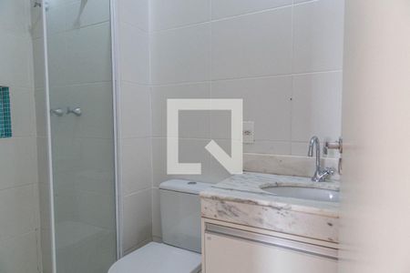 Apartamento para alugar com 72m², 2 quartos e 2 vagas Apartamento para alugar com 72m², 2 quartos e 2 vagasBanheiro